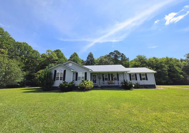 Photo 2 of Sale Pending at 161 S 20th Ave, Gruetli Laager, TN 37339 | MLS# 1541777 | Listing updated on 2026-09-03