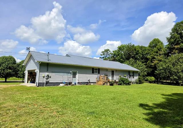 Photo 3 of Sale Pending at 161 S 20Th Ave, Gruetli Laager, TN 37339 | MLS# 1541777 | Listing updated on 2026-09-03
