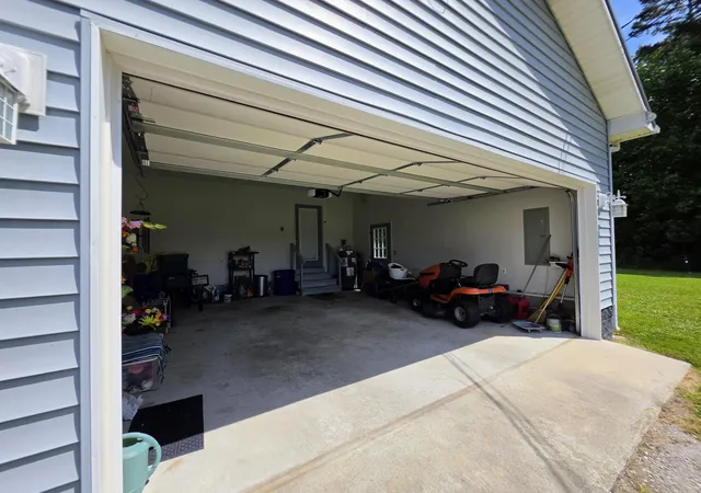 Photo 4 of Sale Pending at 161 S 20Th Ave, Gruetli Laager, TN 37339 | MLS# 1541777 | Listing updated on 2026-09-03