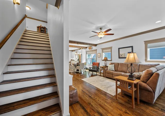 Photo 2 of Single family home for sale at 504 Oliver St, Chattanooga, TN 37405 | MLS# 1541752 | Listing updated on 2026-09-04