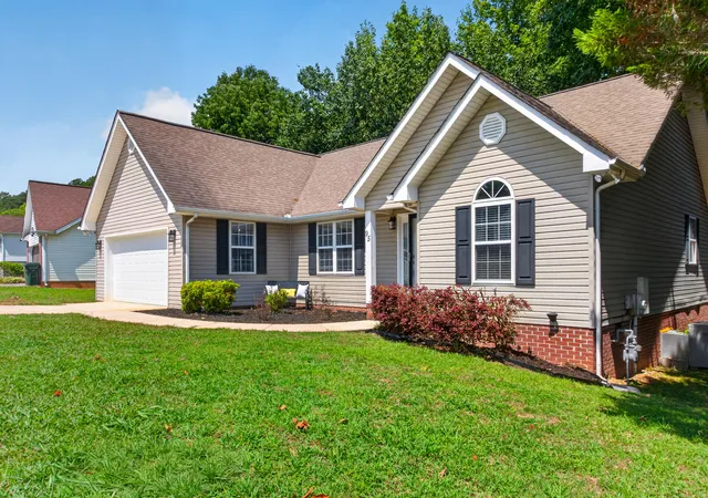 Photo 1 of Single family home for sale at 95 Creekview Dr, Ringgold, GA 30736 | MLS# 1541799 | Listing updated on 2026-09-16