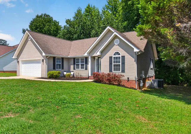Photo 2 of Single family home for sale at 95 Creekview Dr, Ringgold, GA 30736 | MLS# 1541799 | Listing updated on 2026-09-16