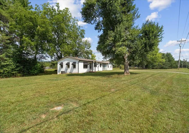 Photo 3 of Sale Pending at 4386 Highway 337, La Fayette, GA 30728 | MLS# 1541813 | Listing updated on 2026-09-14