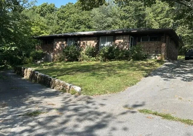 Photo 1 of Sale Pending at 502 Royal Crst Dr, Hixson, TN 37343 | MLS# 1541849 | Listing updated on 2026-09-09