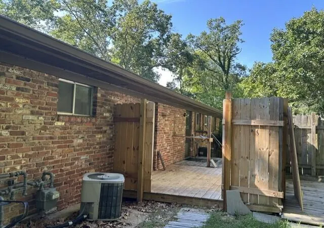 Photo 2 of Sale Pending at 502 Royal Crst Dr, Hixson, TN 37343 | MLS# 1541849 | Listing updated on 2026-09-09