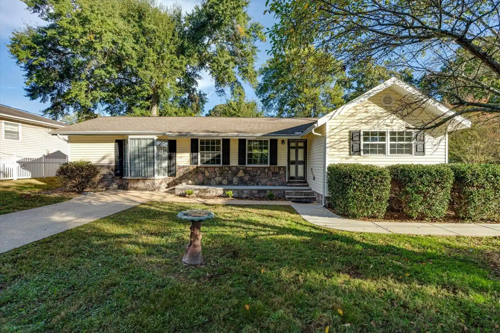 Photo 1 of Single family home for sale at 70 Lawrence Dr, Rossville, GA 30741 | MLS# 1544440 | Listing updated on 2026-10-21