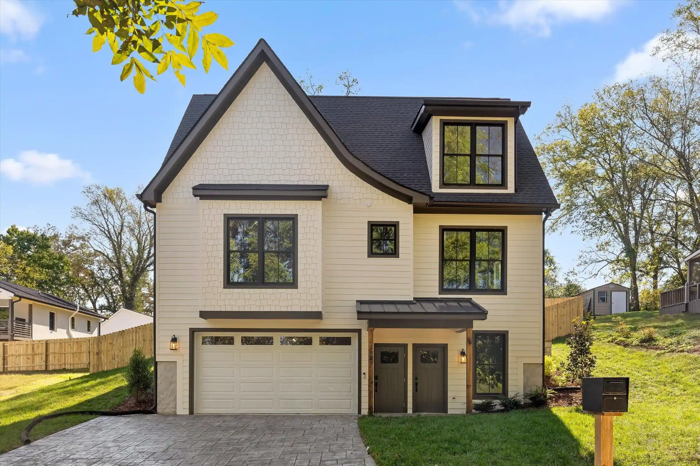 Photo 1 of Single family home for sale at 202 Regal Dr, Chattanooga, TN 37415 | MLS# 1544879 | Listing updated on 2026-10-26
