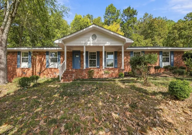 Photo 1 of Single family home for sale at 7031 Leslie Dell Ln, Chattanooga, TN 37421 | MLS# 1545419 | Listing updated on 2026-10-30