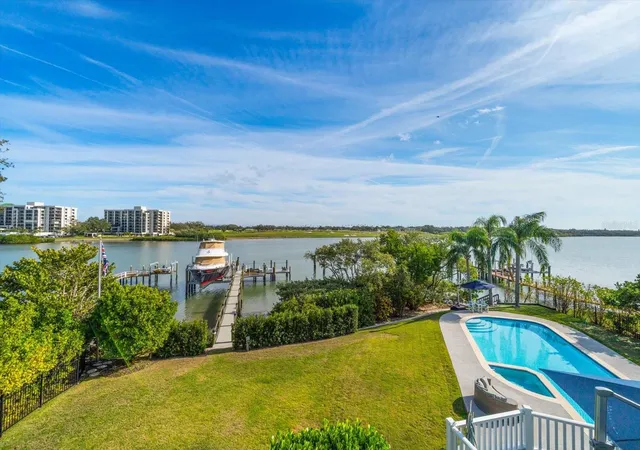 Photo 4 of Single family home for sale at 430 St Andrews Dr, Clearwater, FL 33756 | MLS# TB8464965 | Listing updated on 2026-09-04