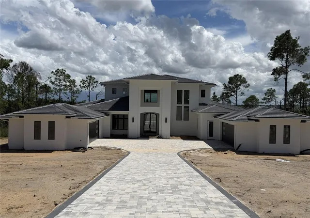 Photo 1 of Mansion for sale at 16123 Pendio Dr, Bella Collina, FL 34756 | MLS# G5109088 | Listing updated on 2026-10-03