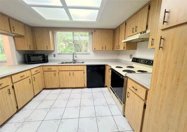 Photo 3 of Single family home for sale at 10891 SW 89th Avenue, Ocala, FL 34481 | MLS# OM722185 | Listing updated on 2026-09-02