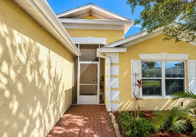 Photo 3 of Single family home for sale at 10510 Egret Hvn Ln, Riverview, FL 33578 | MLS# TB8504051 | Listing updated on 2026-09-02
