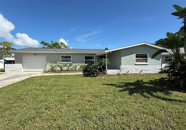 Photo 1 of Single family home for sale at 307 87th Avenue Ne, St Petersburg, FL 33702 | MLS# W7886710 | Listing updated on 2026-09-02