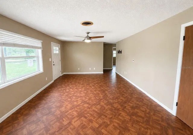 Photo 2 of Single family home for sale at 220 Nw 28th Street, Ocala, FL 34475 | MLS# S5152056 | Listing updated on 2026-09-05