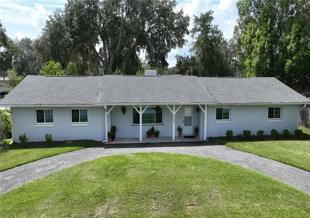 Photo 2 of Single family home for sale at 2190 Se 39th Street, Ocala, FL 34480 | MLS# OM727011 | Listing updated on 2026-10-07