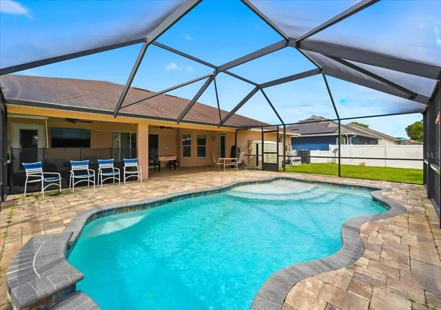 Photo 1 of Single family home for sale at 315 Lanceolate Dr, Winter Haven, FL 33880 | MLS# L4963490 | Listing updated on 2026-09-06