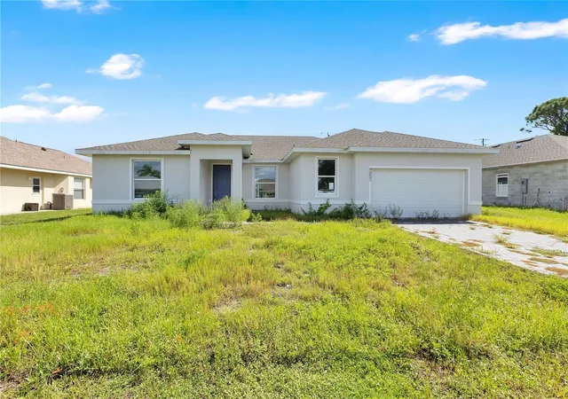 Photo 1 of Single family home for sale at 9057 Bantry Bay Blvd, Englewood, FL 34224 | MLS# O6427292 | Listing updated on 2026-09-02