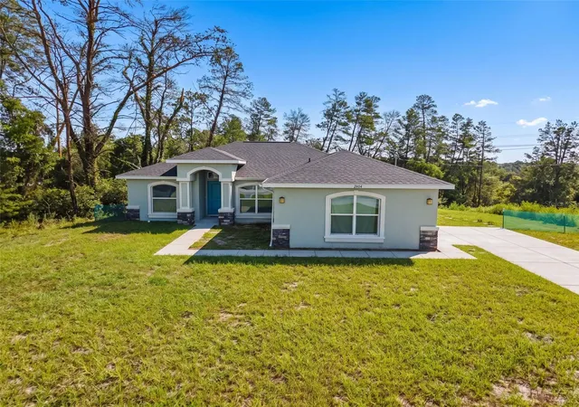 Photo 3 of Single family home for sale at 2404 Lema Dr, Spring Hill, FL 34609 | MLS# W7888011 | Listing updated on 2026-09-02