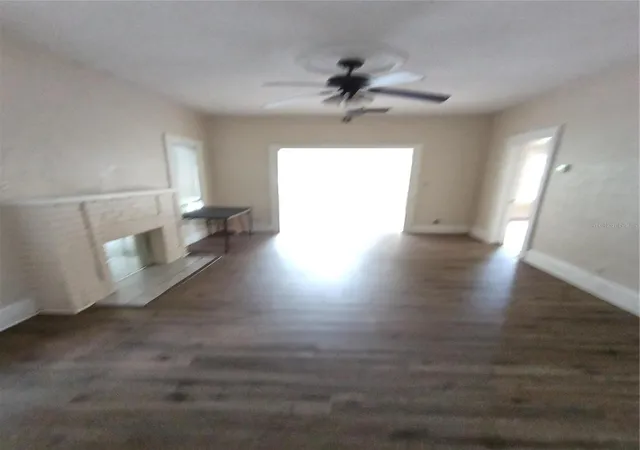 Photo 4 of Single family home for sale at 1924 30th Street S, Saint Petersburg, FL 33712 | MLS# TB8533179 | Listing updated on 2026-10-15