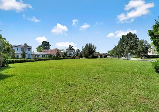 Photo 4 of Land for sale at 1021 N Pennsylvania Ave, Winter Park, FL 32789 | MLS# O6429124 | Listing updated on 2026-10-05