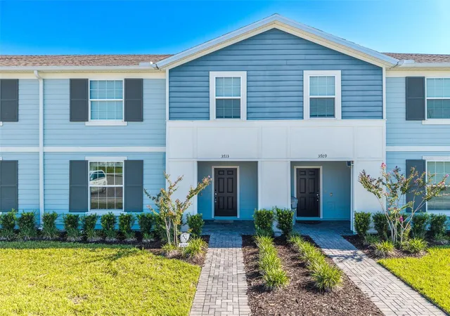 Townhouse for sale at 3713 Pacific Ln, DAVENPORT, FL 33897 | MLS# L4964087