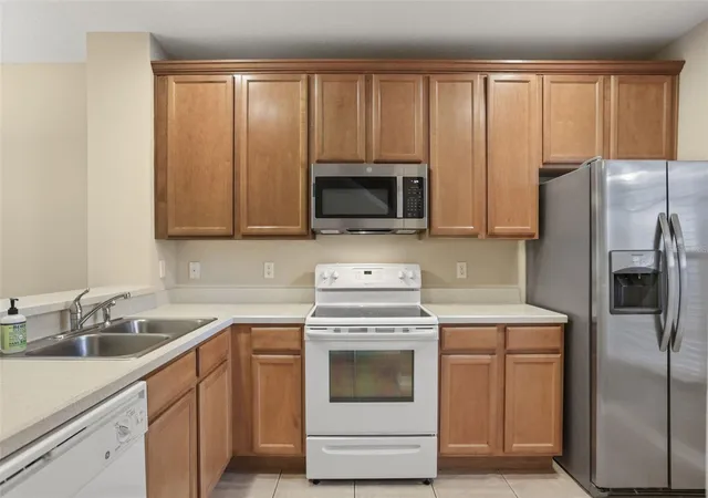Photo 3 of Condo for sale at 10332 Manderley Way #111, Orlando, FL 32829 | MLS# O6432594 | Listing updated on 2026-09-03