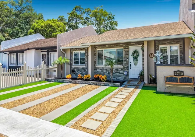 Photo 2 of Single family home for sale at 2710 Charing Cross Way, Orlando, FL 32837 | MLS# S5155472 | Listing updated on 2026-09-22