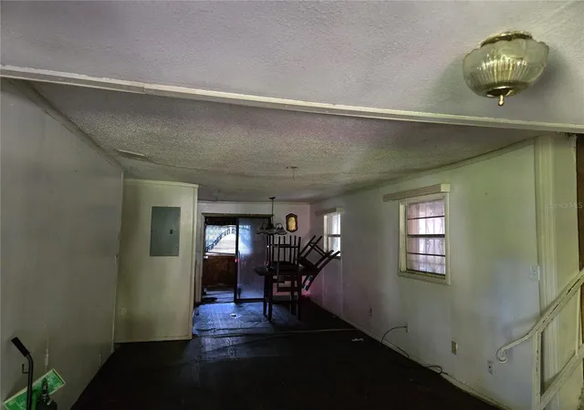 Single family home for sale at 6981 Holly St, MOUNT DORA, FL 32757 | MLS# O6433387 | Listing updated on 2026-09-28