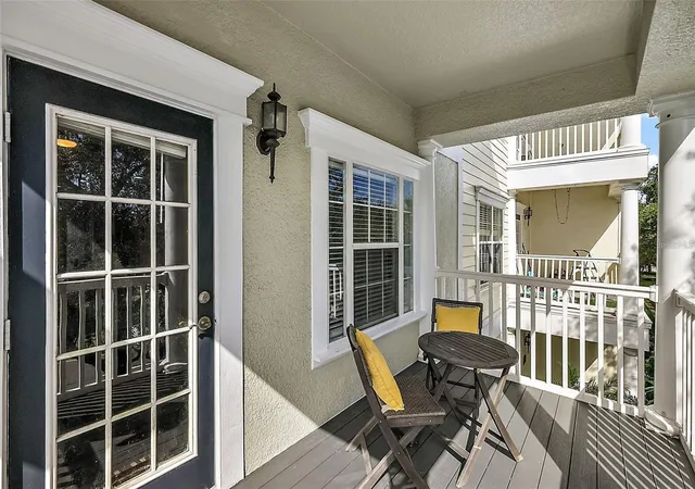 Photo 3 of Townhouse for sale at 412 Blue Byp Ln, Winter Springs, FL 32708 | MLS# O6433821 | Listing updated on 2026-09-28