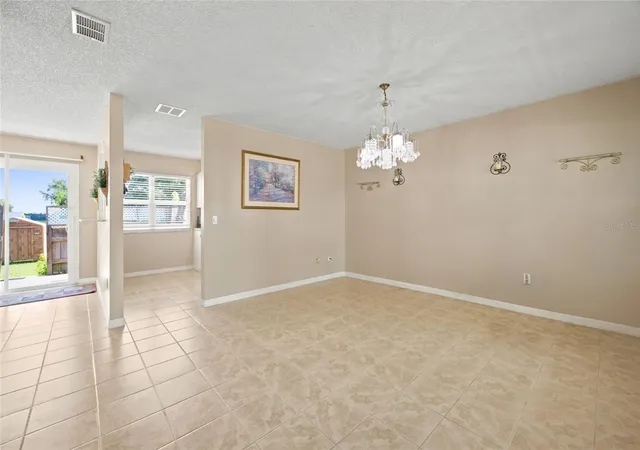 Photo 2 of Single family home for sale at 35 Hickory Trak Way, Ocala, FL 34472 | MLS# OM730478 | Listing updated on 2026-09-08