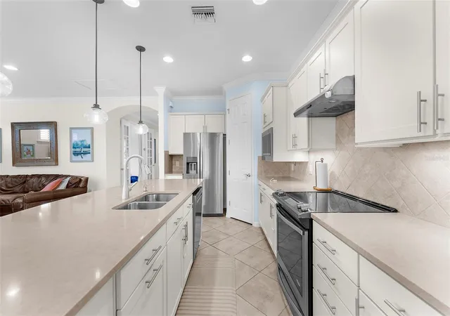 Photo 3 of Single family home for sale at 13908 Karina St, Venice, FL 34293 | MLS# N6145382 | Listing updated on 2026-10-12
