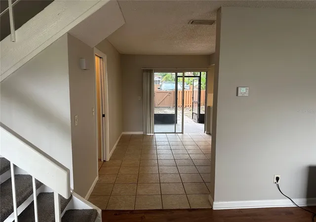 Photo 2 of Townhouse for sale at 14752 Morning Dr, Lutz, FL 33559 | MLS# TB8540430 | Listing updated on 2026-09-02