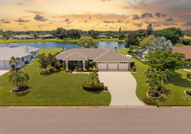 Photo 2 of Sale Pending at 3205 Wilderness Blvd E, Parrish, FL 34219 | MLS# A4703572 | Listing updated on 2026-09-03