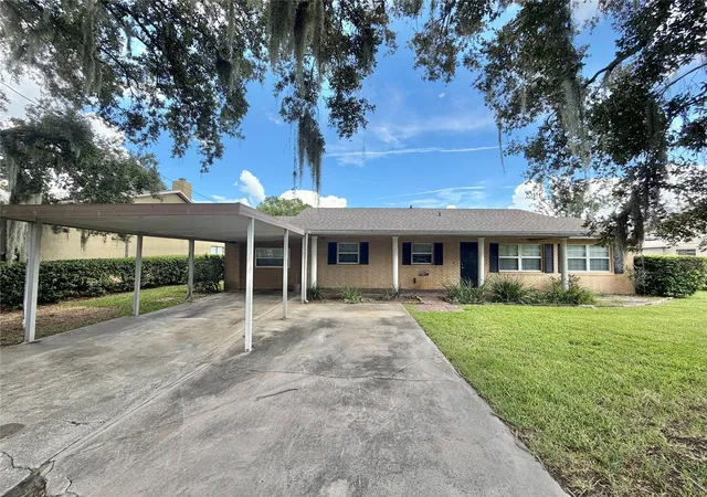 Photo 2 of Single family home for sale at 4414 Bonnet Lake Dr, Haines City, FL 33844 | MLS# B4902348 | Listing updated on 2026-09-02