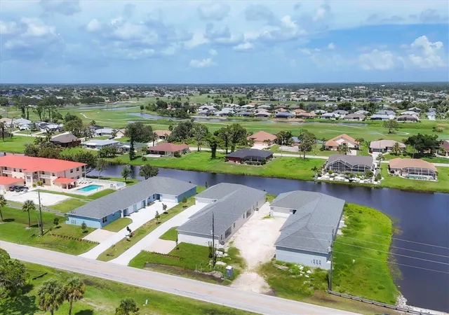 Photo 2 of House for sale at 238 Boundary Blvd, Rotonda West, FL 33947 | MLS# D6148507 | Listing updated on 2026-09-03