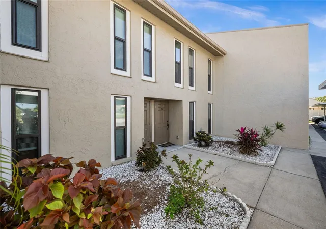 Photo 3 of Condo for sale at 4803 SW Santa Barbara Ct #8, Cape Coral, FL 33914 | MLS# C7529854 | Listing updated on 2026-09-03