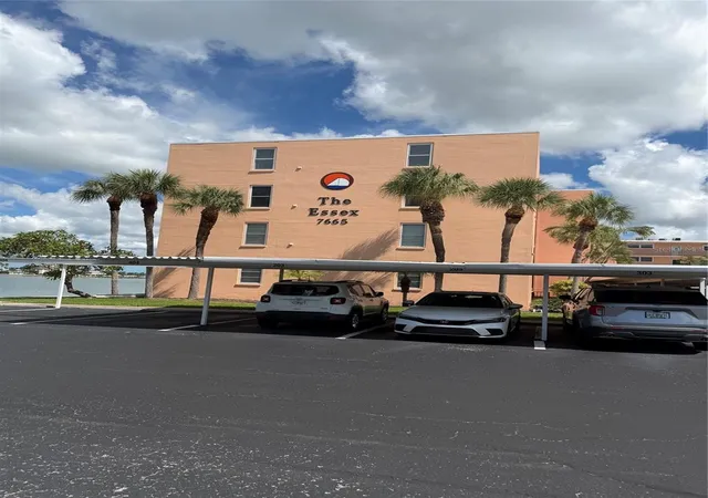 Photo 2 of Condo for sale at 7665 Sun Is Dr S #409, South Pasadena, FL 33707 | MLS# TB8541714 | Listing updated on 2026-09-02
