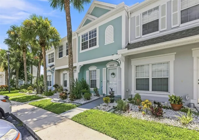 Townhouse for sale at 5052 Misty Cnl Pl, BRADENTON, FL 34203 | MLS# A4703887
