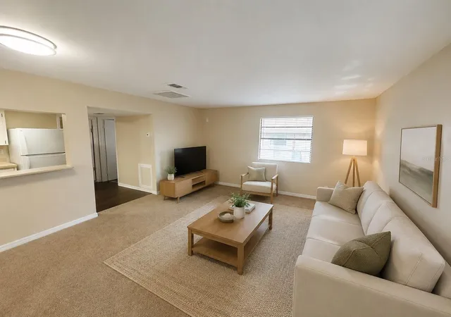 Photo 4 of House for sale at 5223 Peach Ave, Seffner, FL 33584 | MLS# TB8542119 | Listing updated on 2026-09-03