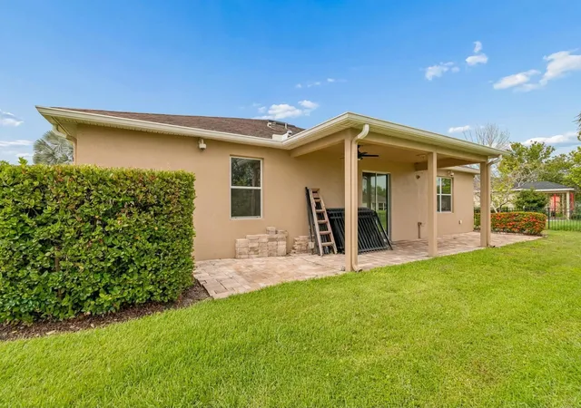 Photo 2 of Single family home for sale at 5406 Sandy Shell Dr, Apollo Beach, FL 33572 | MLS# O6436354 | Listing updated on 2026-09-03