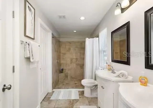 Photo 3 of Single family home for sale at 305 Linden Dr, Ellenton, FL 34222 | MLS# A4703988 | Listing updated on 2026-09-02