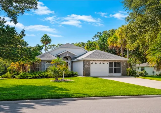 Photo 1 of Single family home for sale at 1308 S Riverside Dr, Edgewater, FL 32132 | MLS# NS1089095 | Listing updated on 2026-09-03