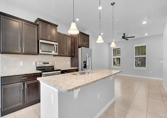 Photo 5 of Townhouse for sale at 5044 Walker St, Saint Cloud, FL 34771 | MLS# O6436612 | Listing updated on 2026-09-04