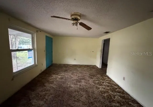 Photo 3 of Single family home for sale at 1050 Beach Ln, Winter Haven, FL 33880 | MLS# S5156318 | Listing updated on 2026-09-01