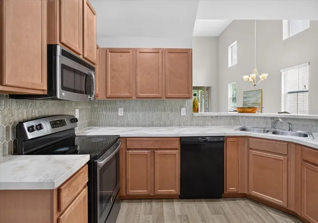 Photo 2 of Townhouse for sale at 2169 Broadway View Ave, Brandon, FL 33510 | MLS# TB8542519 | Listing updated on 2026-09-06