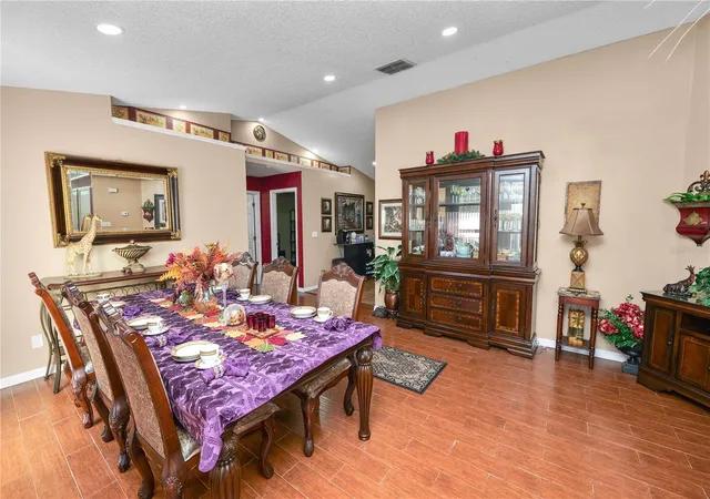 Photo 4 of Single family home for sale at 1127 Pinecrest Dr, Bartow, FL 33830 | MLS# L4964580 | Listing updated on 2026-09-21