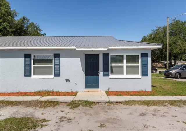 Photo 2 of Multi family home for sale at 1703 Birchwood Cir, Leesburg, FL 34748 | MLS# G5116997 | Listing updated on 2026-09-02