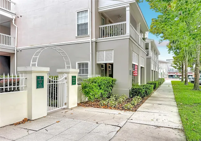 Listing Photo 4 - Condo for sale in building located at 581 Water St, CELEBRATION, FL 34747 - Unit #581