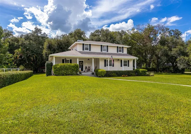 Photo 3 of Single family home for sale at 4691 Long Lake Dr, Fort Myers, FL 33905 | MLS# C7530018 | Listing updated on 2026-10-05