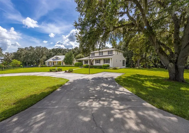 Photo 4 of Single family home for sale at 4691 Long Lake Dr, Fort Myers, FL 33905 | MLS# C7530018 | Listing updated on 2026-10-05